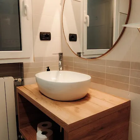 A Mae Ca Apartamento *